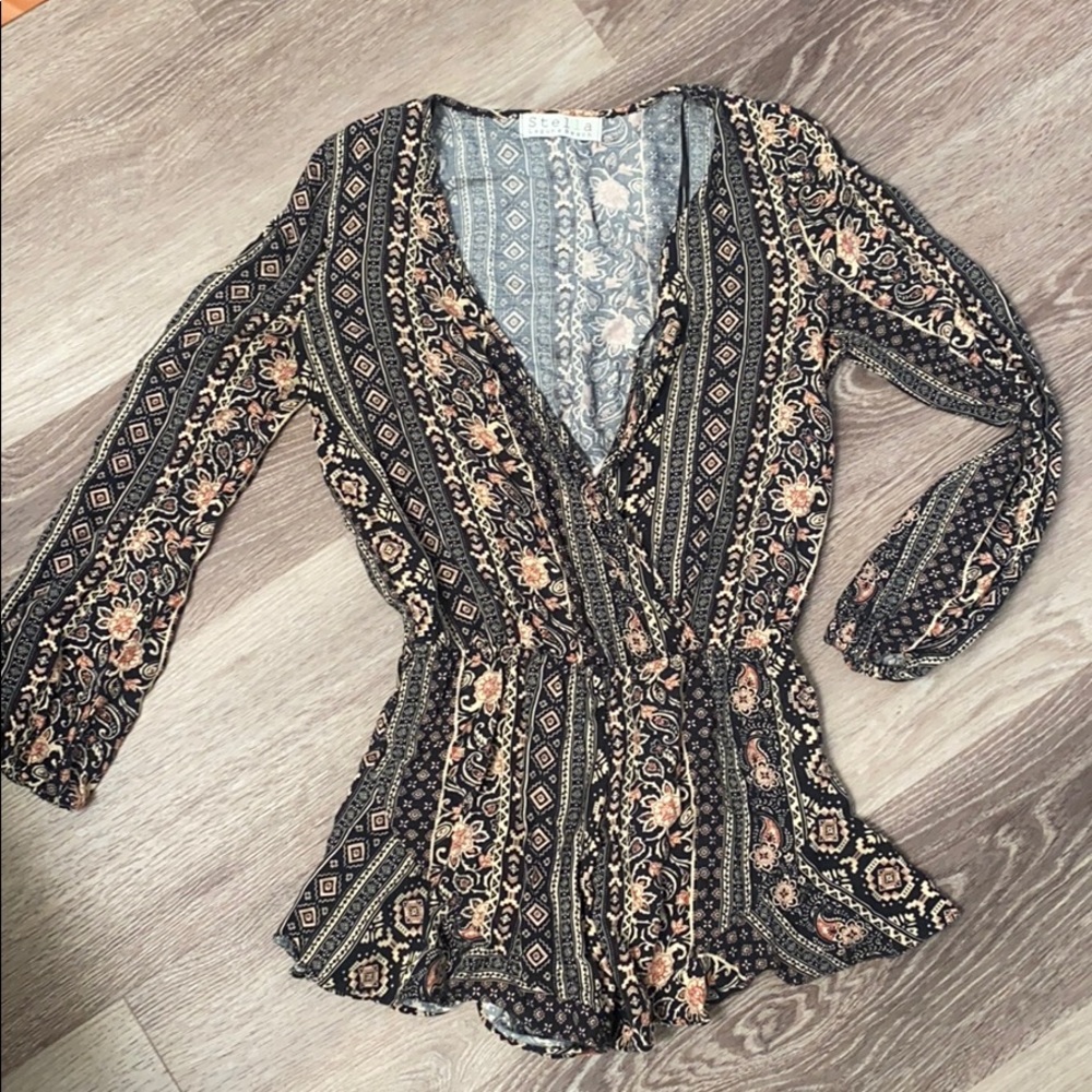Boho Laguna Beach Romper Ruffle short Deep-V S